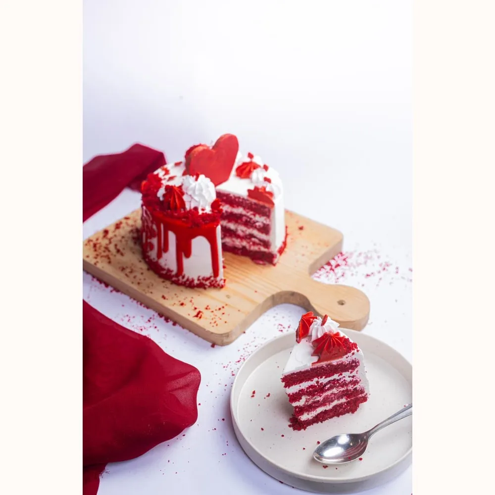 Red Velvet Cake (500gm)